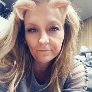 Meet your Posher, Kari